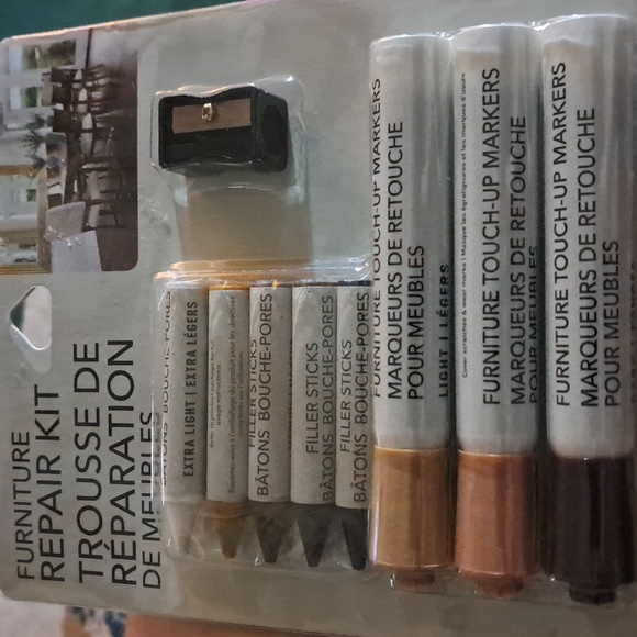 Furniture Repair Kit - Picture 1 of 1